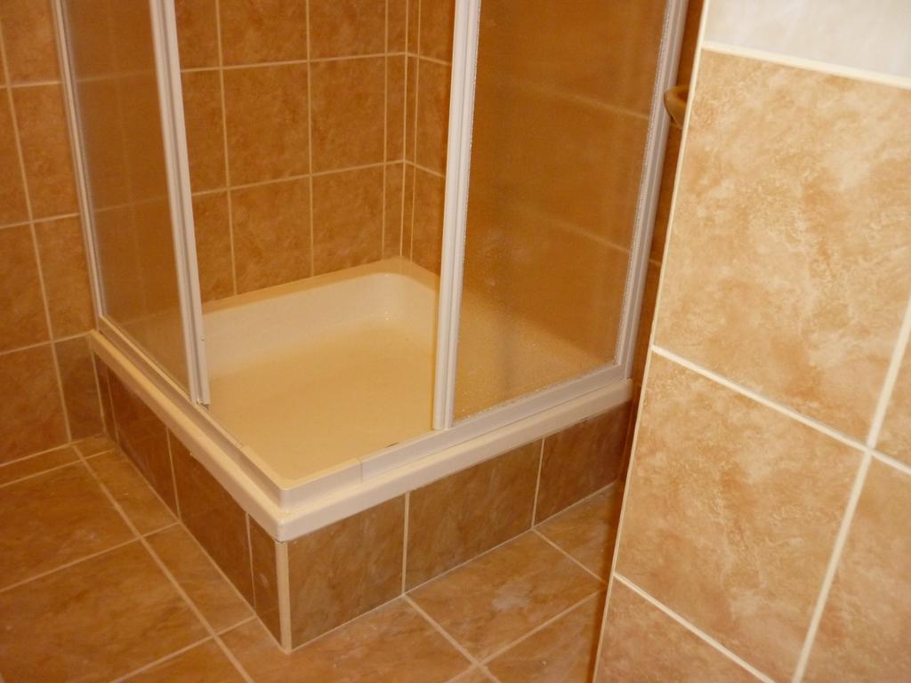 דירות בלטונללה Kriszta Apartmanhaz מראה חיצוני תמונה