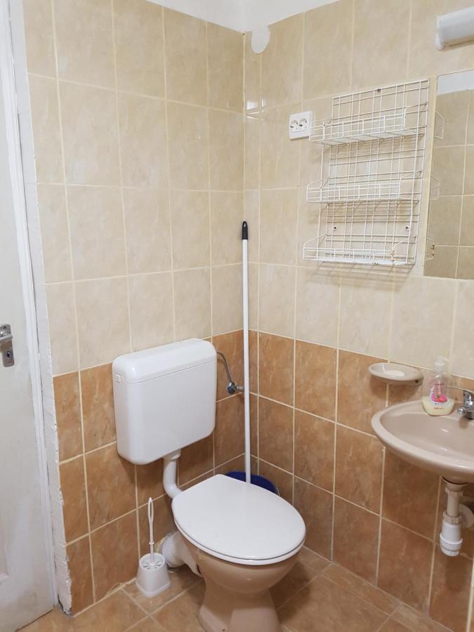 דירות בלטונללה Kriszta Apartmanhaz מראה חיצוני תמונה