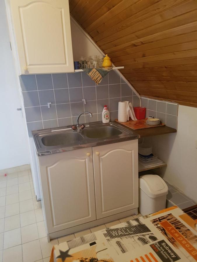 דירות בלטונללה Kriszta Apartmanhaz מראה חיצוני תמונה